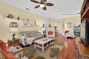 548 NE Canoe Park Cir, Port Saint Lucie, FL 34983 - Photo 3