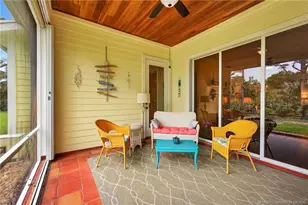 548 NE Canoe Park Cir, Port Saint Lucie, FL 34983 - Photo 31