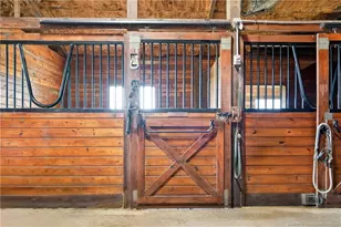 13700 SW Groveside Dr, Stuart, FL 34956 - Photo 11