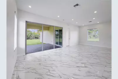 149 SE Cortile Arno, Port Saint Lucie, FL 34952 - Photo 5