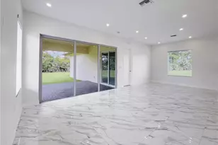 149 SE Cortile Arno, Port Saint Lucie, FL 34952 - Photo 5