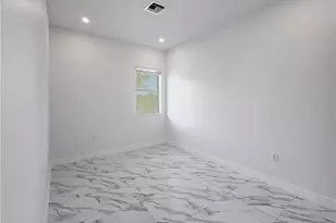 149 SE Cortile Arno, Port Saint Lucie, FL 34952 - Photo 13