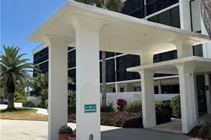 3792 NE Ocean Blvd, Jensen Beach, FL 34957 - Photo 3