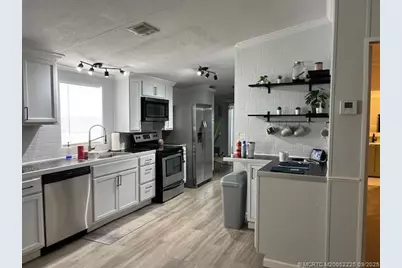 2200 NW 23rd Avenue, Boynton Beach, FL 33436 - Photo 3