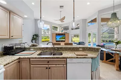 1306 SW Cottonwood Cove, Port Saint Lucie, FL 34986 - Photo 7