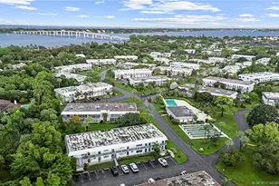 2929 SE Ocean Blvd, Stuart, FL 34996 - Photo 23