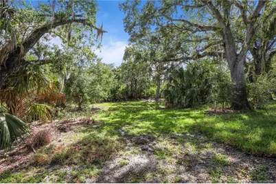 2460 Sweetwater Drive, Fort Pierce, FL 34981 - Photo 11