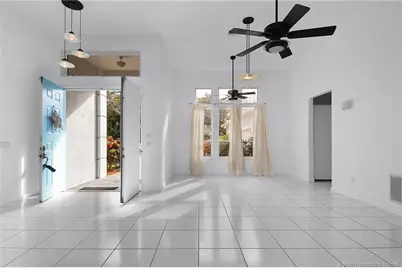 2746 SE Eagle Drive, Port Saint Lucie, FL 34984 - Photo 5