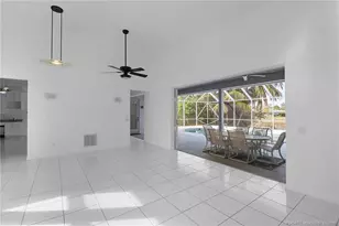 2746 SE Eagle Dr, Port Saint Lucie, FL 34984 - Photo 7