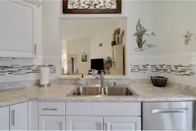 6021 SE Martinique Drive #201, Stuart, FL 34997 - Photo 5