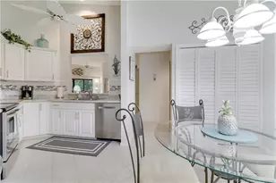 6021 SE Martinique Dr, Stuart, FL 34997 - Photo 7