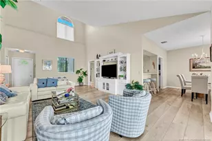 2560 NW Seagrass Dr, Palm City, FL 34990 - Photo 7