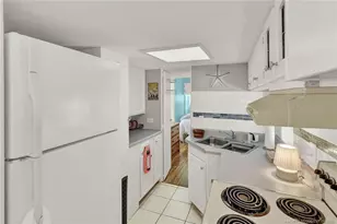 10701 S Ocean Dr, Jensen Beach, FL 34957 - Photo 11