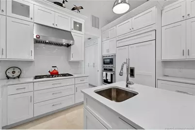 11694 SE Plandome Drive, Hobe Sound, FL 33455 - Photo 7