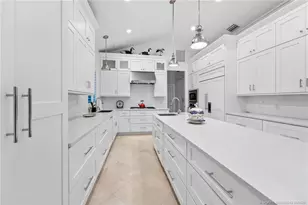 11694 SE Plandome Dr, Hobe Sound, FL 33455 - Photo 11