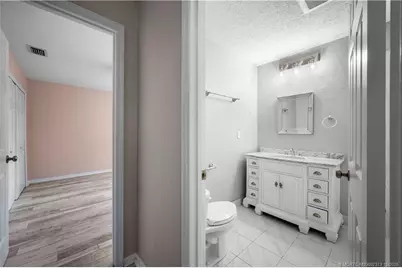 434 NE Acacia Place, Jensen Beach, FL 34957 - Photo 35