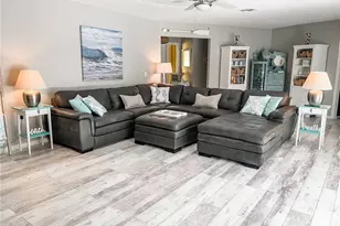 434 NE Acacia Pl, Jensen Beach, FL 34957 - Photo 21