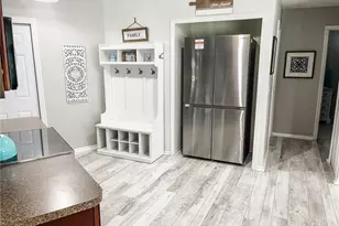 434 NE Acacia Pl, Jensen Beach, FL 34957 - Photo 19