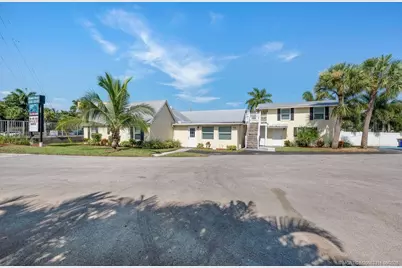 900 SW Martin Downs Boulevard, Palm City, FL 34990 - Photo 21