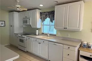 905 Nettles Blvd, Jensen Beach, FL 34957 - Photo 17