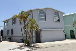 905 Nettles Blvd, Jensen Beach, FL 34957 - Photo 3