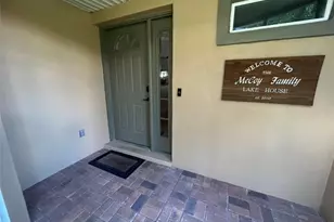 33604 Picciola Dr, Fruitland Park, FL 34731 - Photo 5