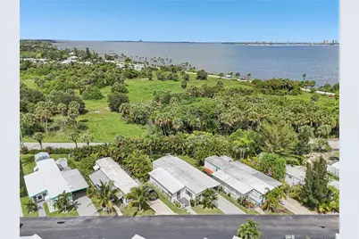 4756 NE Blue Heron Lane, Jensen Beach, FL 34957 - Photo 39