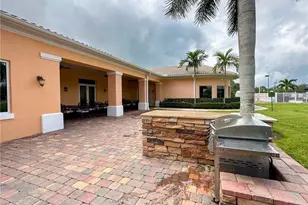 10725 SW Hartwick Dr, Port Saint Lucie, FL 34987 - Photo 27