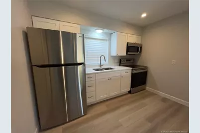 661 Hernando Street #1, Fort Pierce, FL 34949 - Photo 3