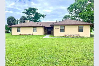 1025 SE 10th Street, Stuart, FL 34996 - Photo 1