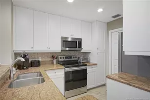 411 NE Plantation Rd, Stuart, FL 34996 - Photo 7