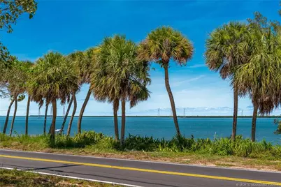 8605 Indian River Drive, Fort Pierce, FL 34982 - Photo 15