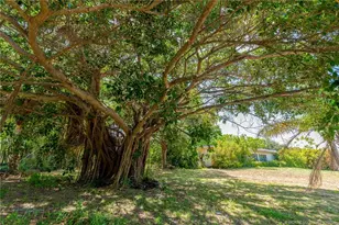 8605 Indian River Dr, Fort Pierce, FL 34982 - Photo 13