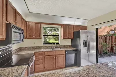 1458 N Lawnwood Circle #24C, Fort Pierce, FL 34950 - Photo 17