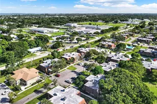 1458 N Lawnwood Cir, Fort Pierce, FL 34950 - Photo 3