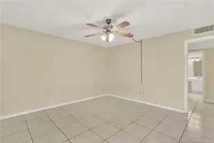 1458 N Lawnwood Cir, Fort Pierce, FL 34950 - Photo 29
