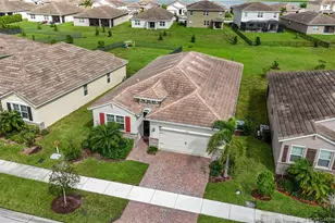 10558 SW Toren Wy, Port Saint Lucie, FL 34987 - Photo 3