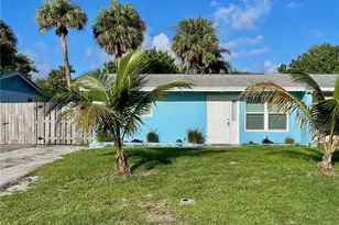 406 SE Robalo Ct, Stuart, FL 34996 - Photo 1