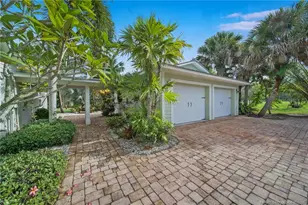 2523 SW Horseshoe Trail, Palm City, FL 34990 - Photo 5