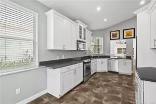 107 Pepper Ln, Jensen Beach, FL 34957 - Photo 5