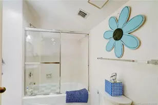 233 NE Edgewater Dr, Stuart, FL 34996 - Photo 51