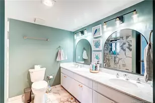 233 NE Edgewater Dr, Stuart, FL 34996 - Photo 37