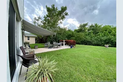 3198 SE Carrick Green Court, Port Saint Lucie, FL 34952 - Photo 5