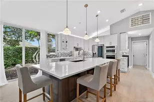 2233 NW Seagrass Dr, Palm City, FL 34990 - Photo 5