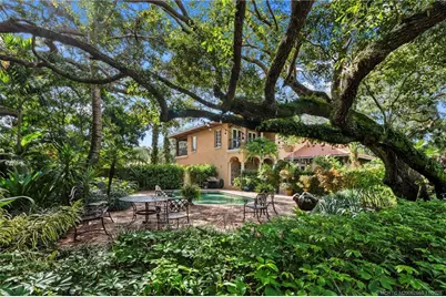 2 Sabal Court, Sewalls Point, FL 34996 - Photo 9