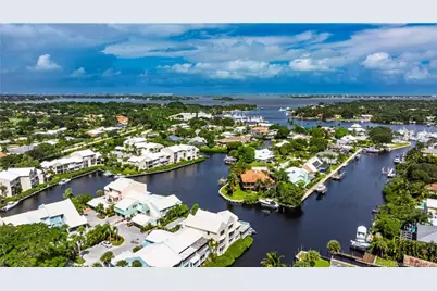 3901 SE Saint Lucie Boulevard #B14, Stuart, FL 34997 - Photo 33