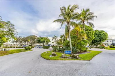3901 SE Saint Lucie Boulevard #B14, Stuart, FL 34997 - Photo 29
