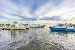 3901 SE Saint Lucie Blvd, Stuart, FL 34997 - Photo 25