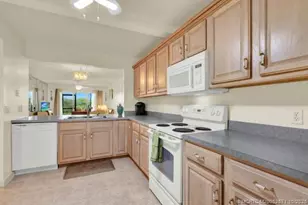 10200 S Ocean Dr, Jensen Beach, FL 34957 - Photo 23