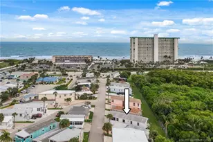 2013 Nettles Blvd, Jensen Beach, FL 34957 - Photo 5